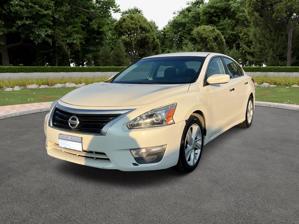 2013 Nissan Altima Image 2
