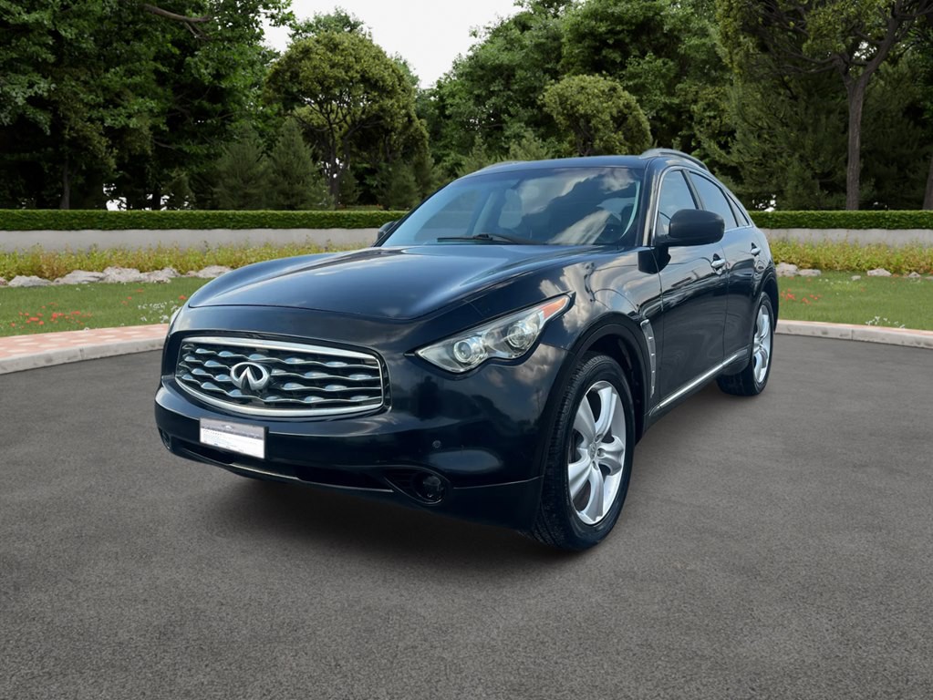 2011 INFINITI FX35 Image 2