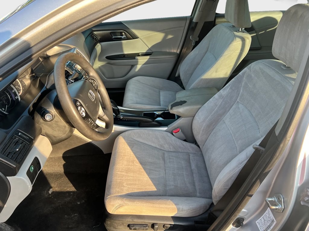 2013 Honda Accord Image 9