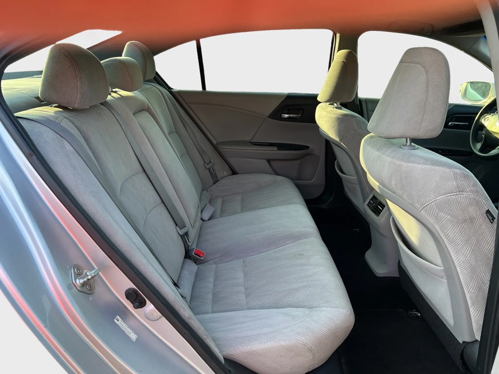 2013 Honda Accord Image 12