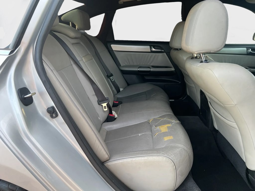 2007 INFINITI M35 Image 12
