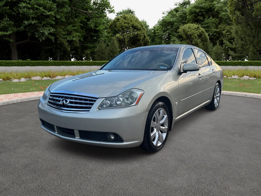 2006 INFINITI M35 Image 2