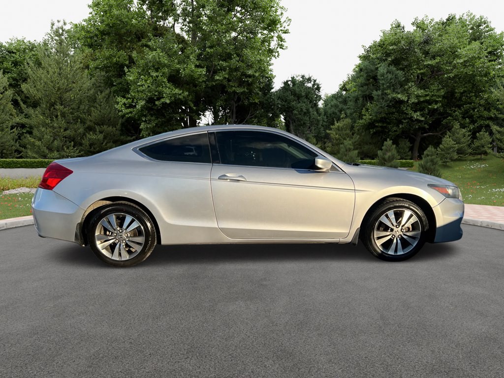 2011 Honda Accord Image 5
