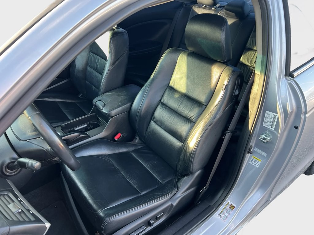 2011 Honda Accord Image 9