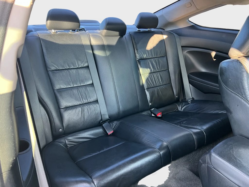 2011 Honda Accord Image 12