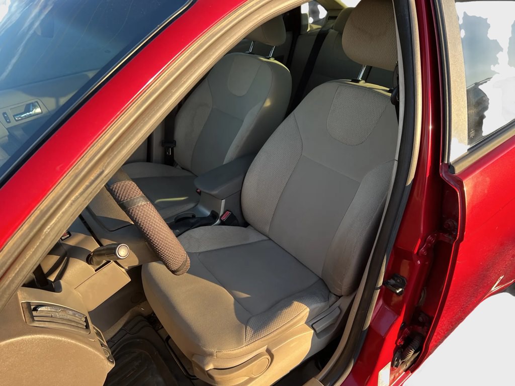 2009 Ford Focus Image 9