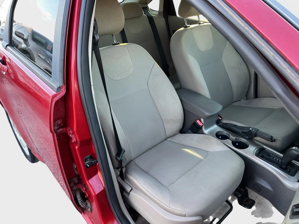 2009 Ford Focus Image 11