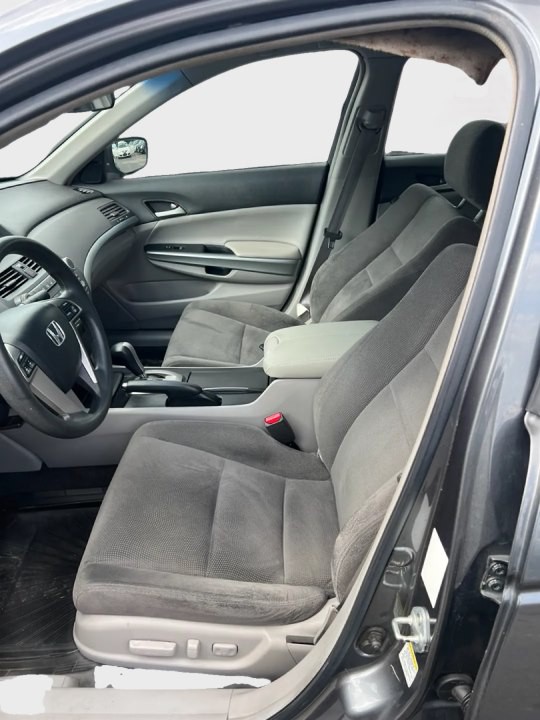 2009 Honda Accord Image 8