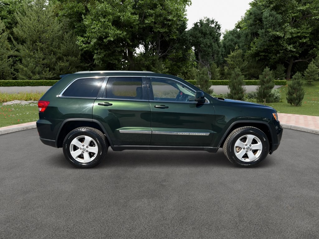 2011 Jeep Grand Cherokee Image 5