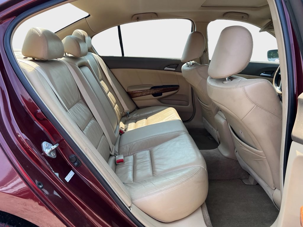 2009 Honda Accord Image 12