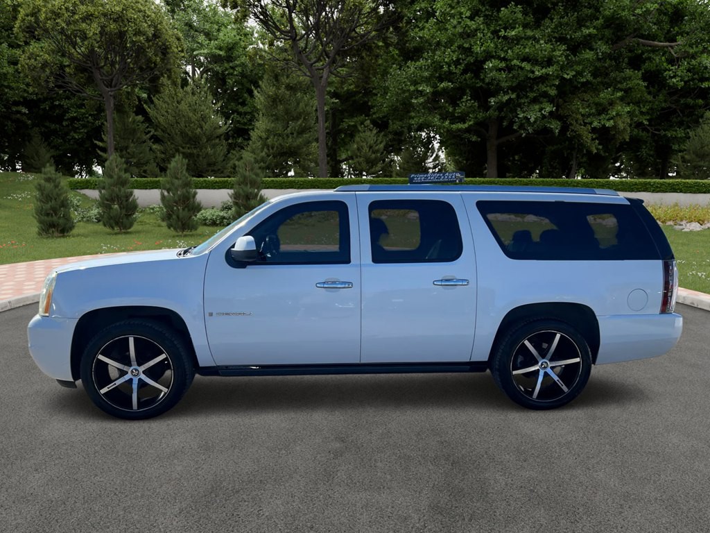 2007 GMC Yukon Image 3
