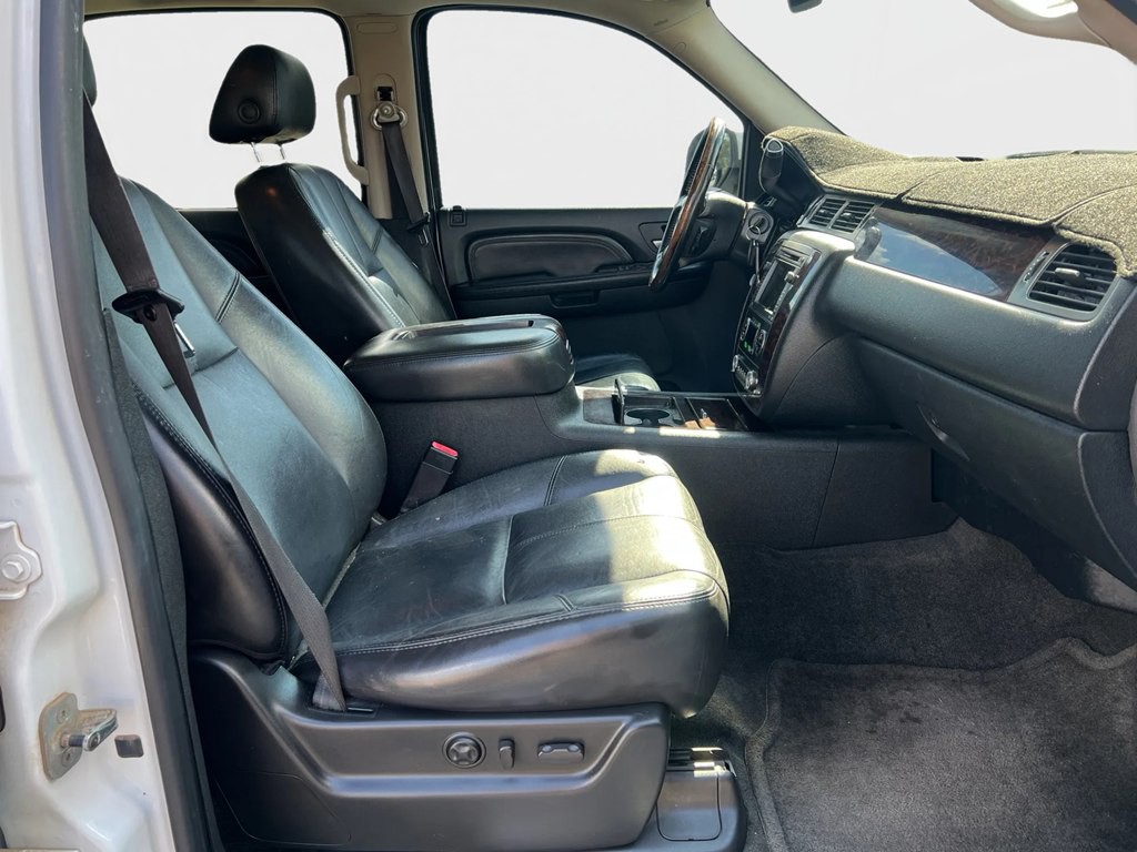 2007 GMC Yukon Image 10
