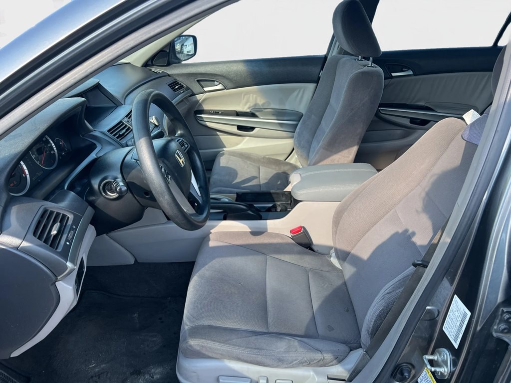 2008 Honda Accord Image 8