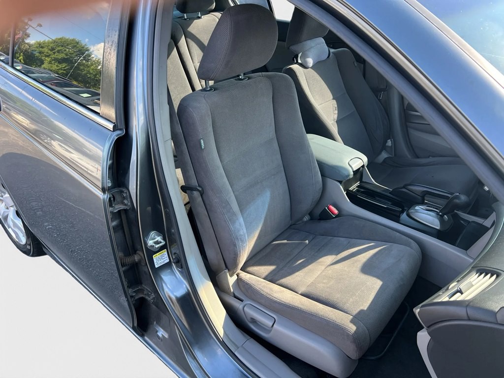 2008 Honda Accord Image 11