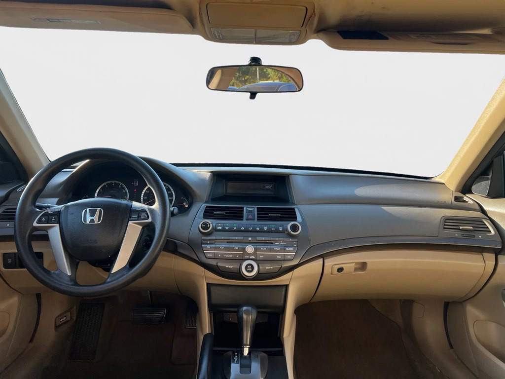 2010 Honda Accord Image 7