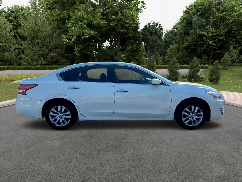 2014 Nissan Altima Image 3