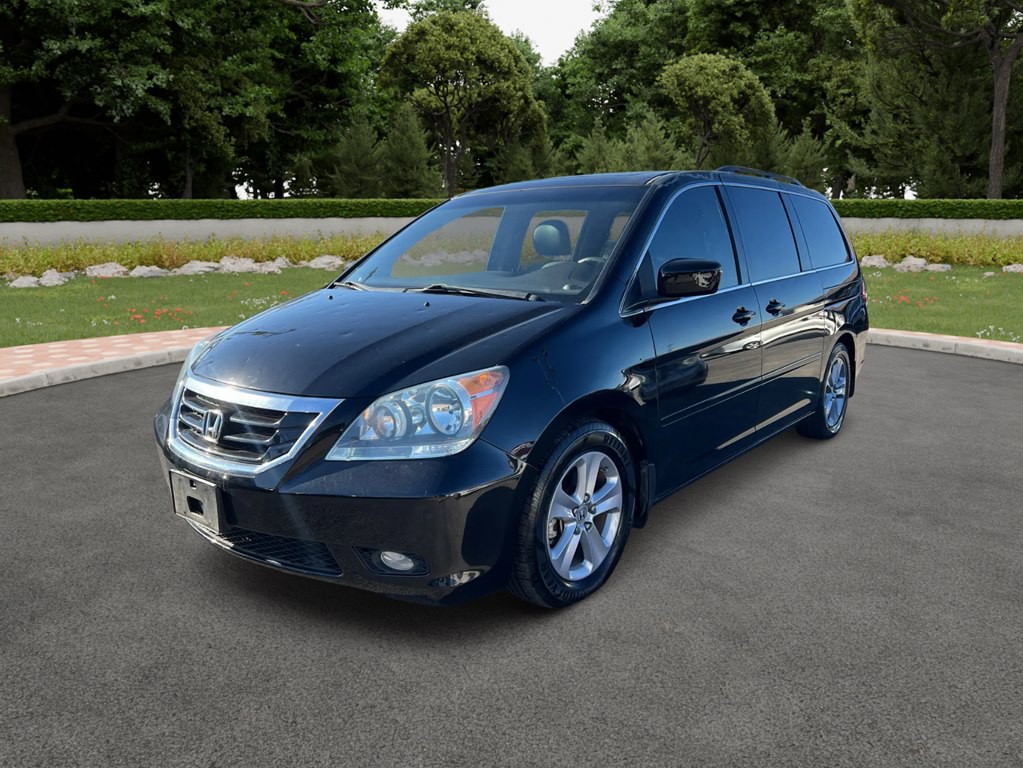 2010 Honda Odyssey Image 2