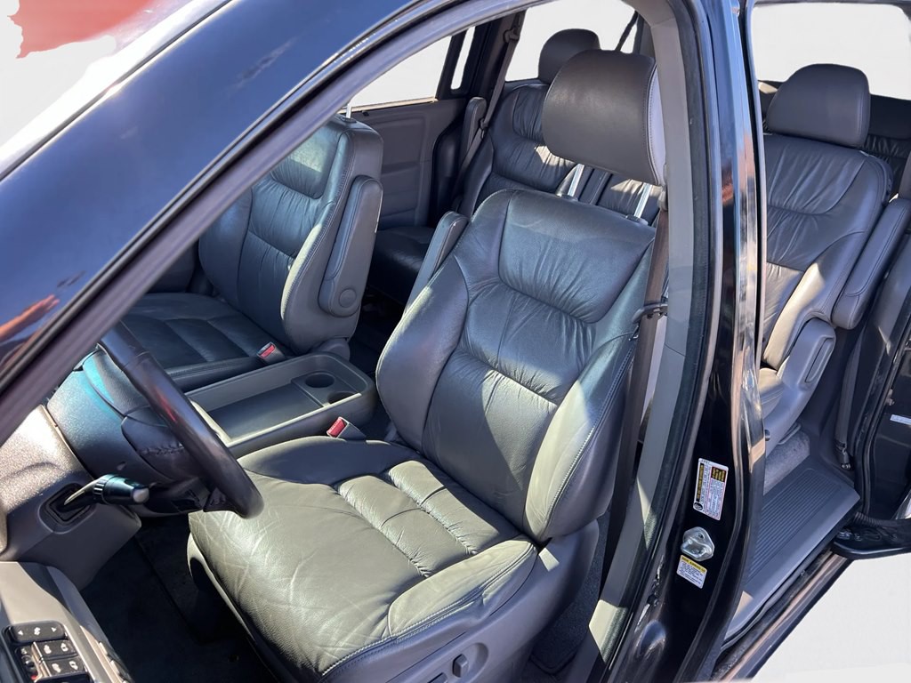 2010 Honda Odyssey Image 8