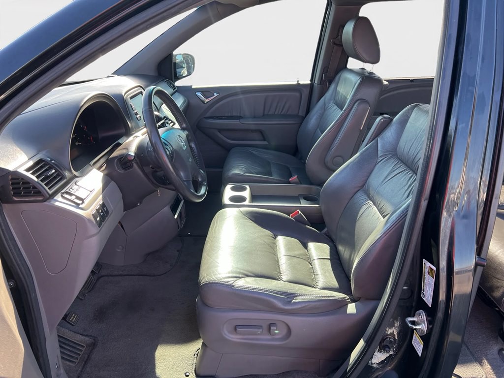 2010 Honda Odyssey Image 9