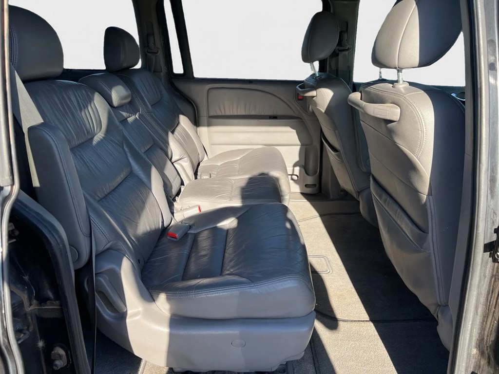 2010 Honda Odyssey Image 12