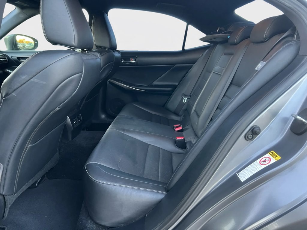 2014 Lexus IS 250 Image 11