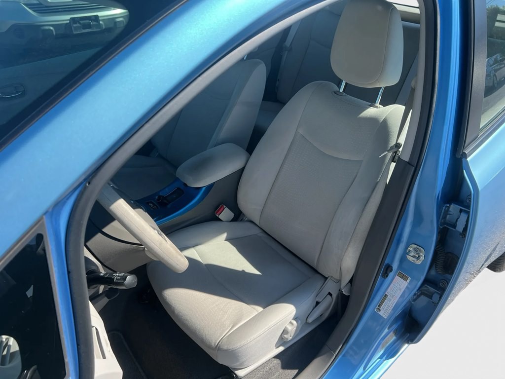 2011 Nissan Leaf Image 9