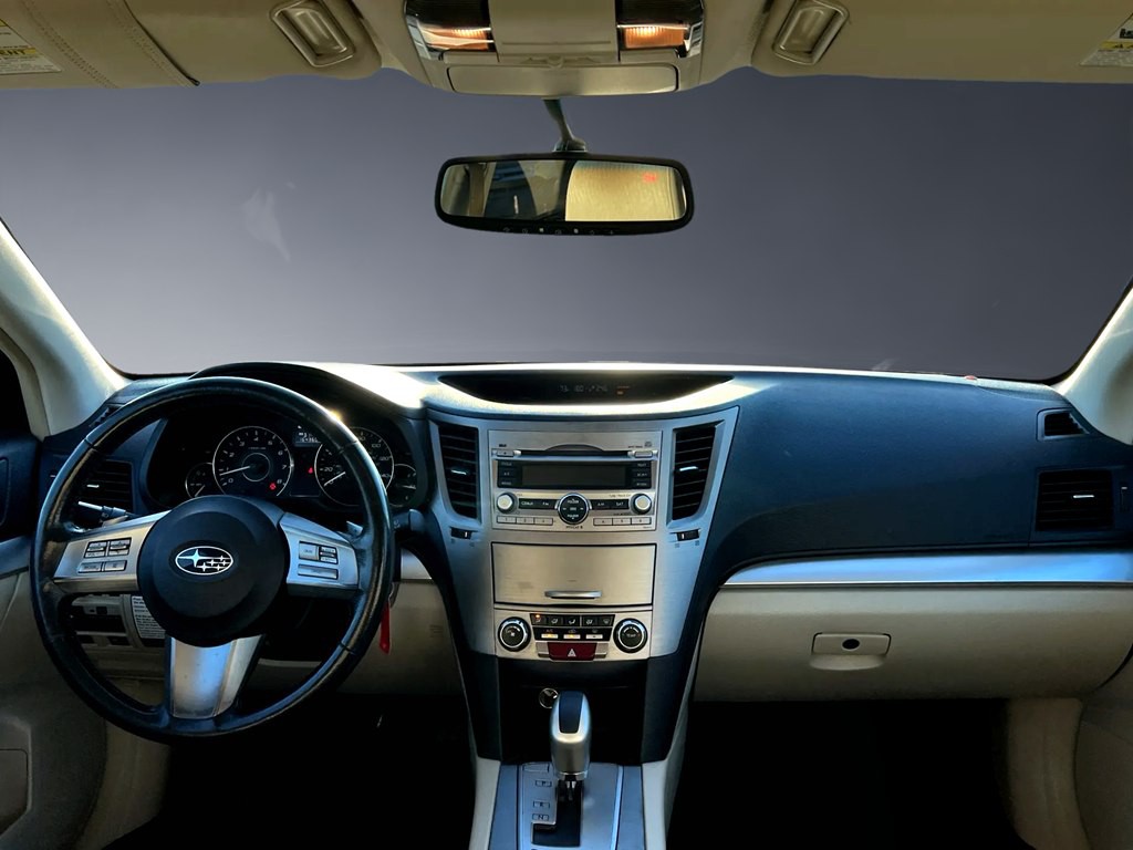 2011 Subaru Outback Image 7