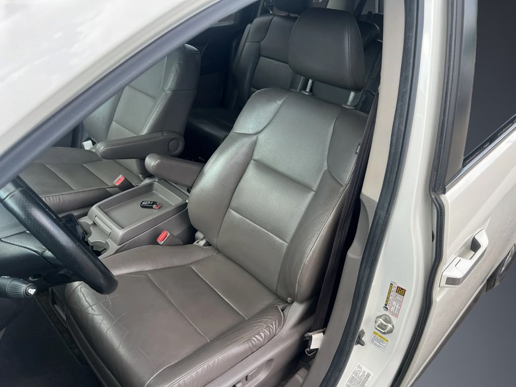 2014 Honda Odyssey Image 9