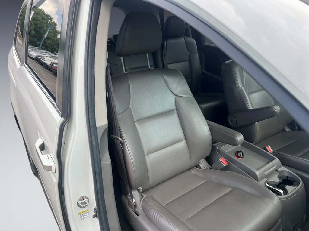 2014 Honda Odyssey Image 11