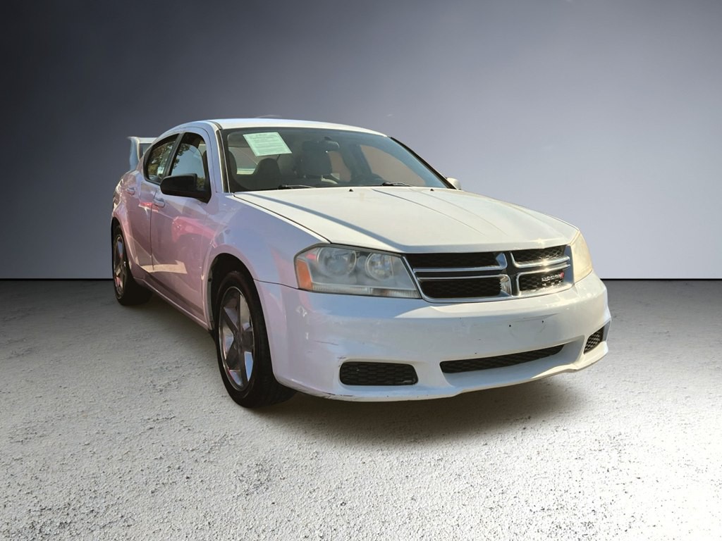 2014 Dodge Avenger Image 1
