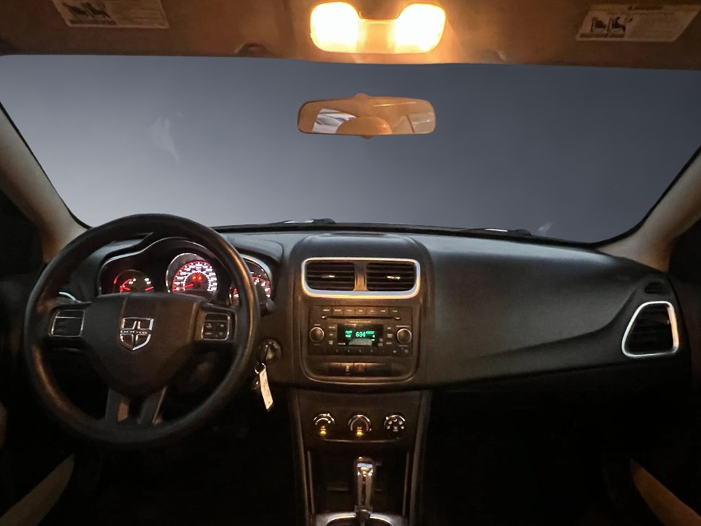 2014 Dodge Avenger Image 7