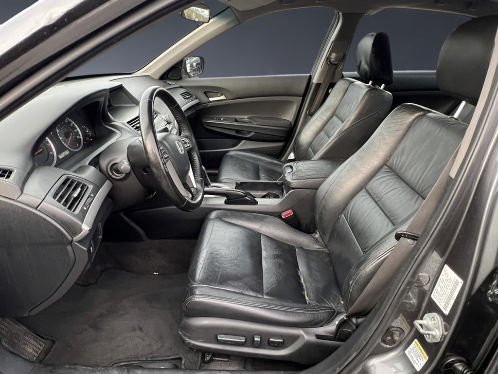 2011 Honda Accord Image 8