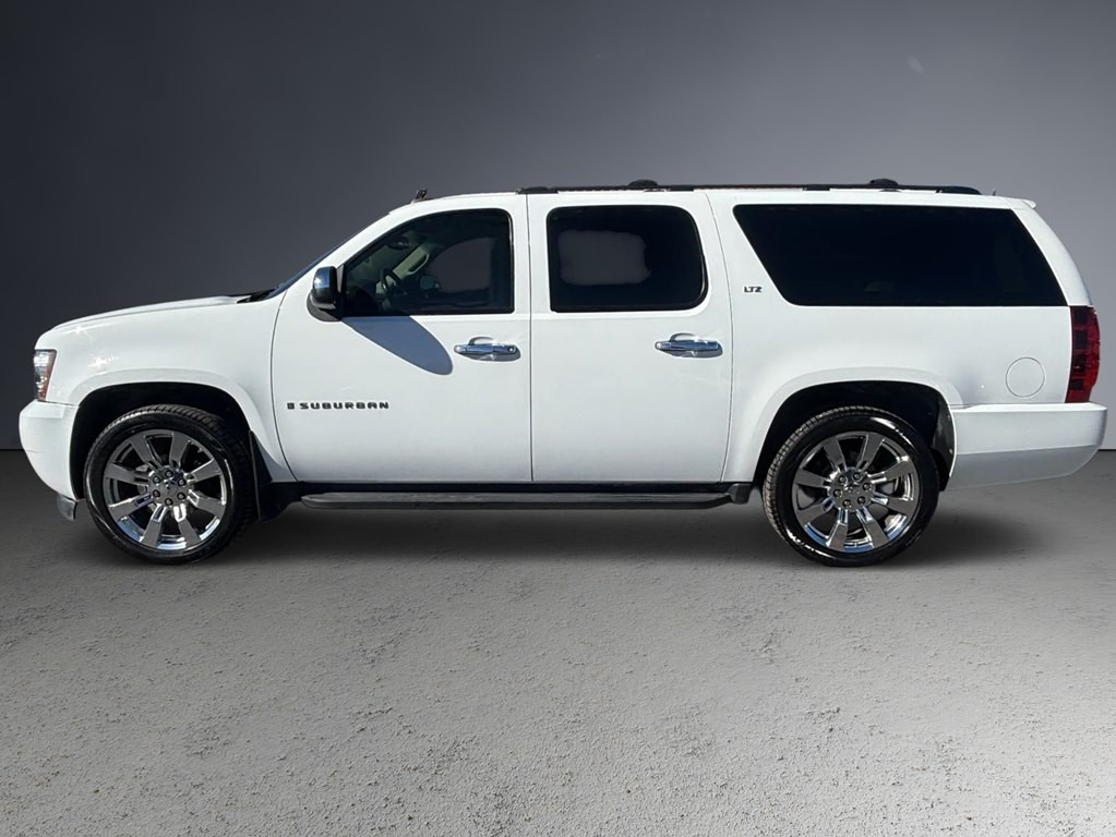 2009 Chevrolet Suburban Image 4