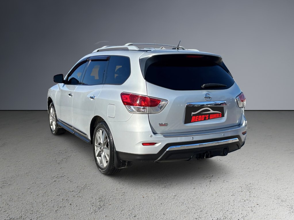 2013 Nissan Pathfinder Image 6