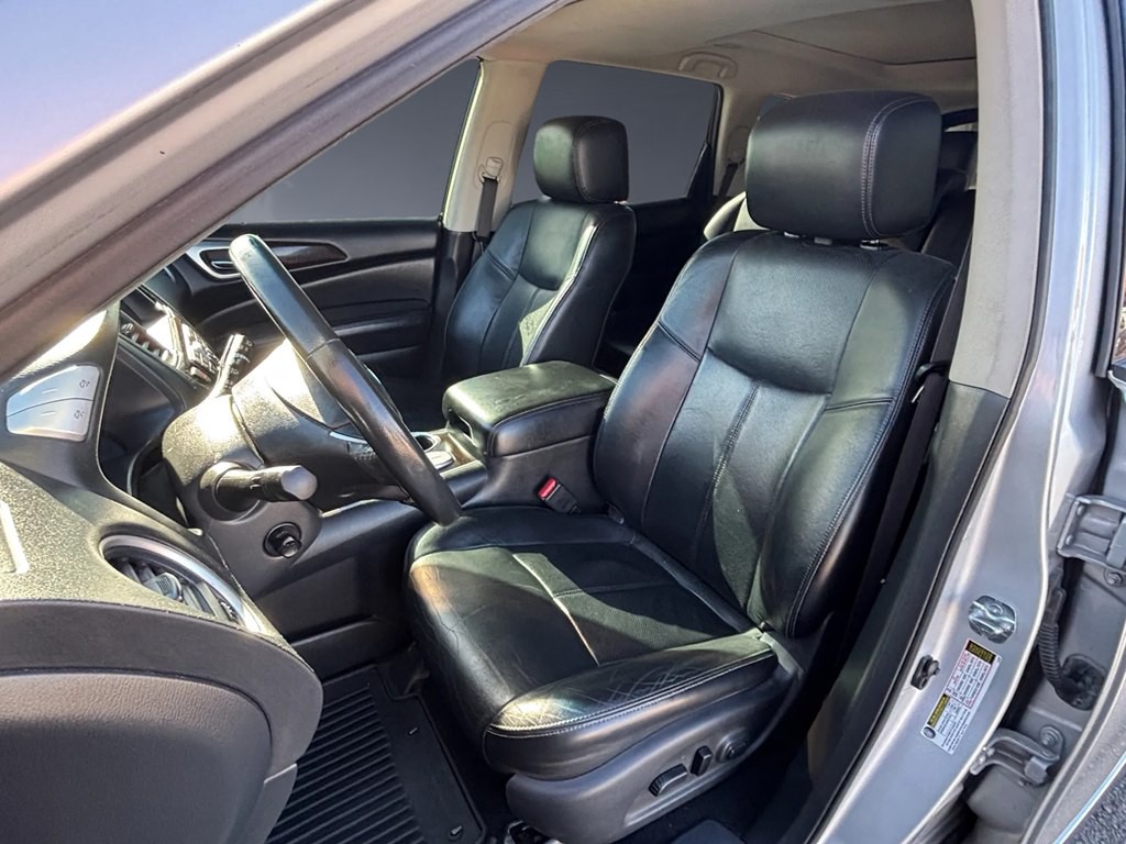 2013 Nissan Pathfinder Image 8