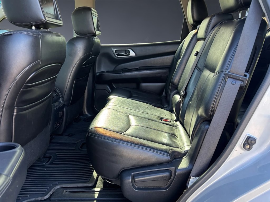 2013 Nissan Pathfinder Image 13