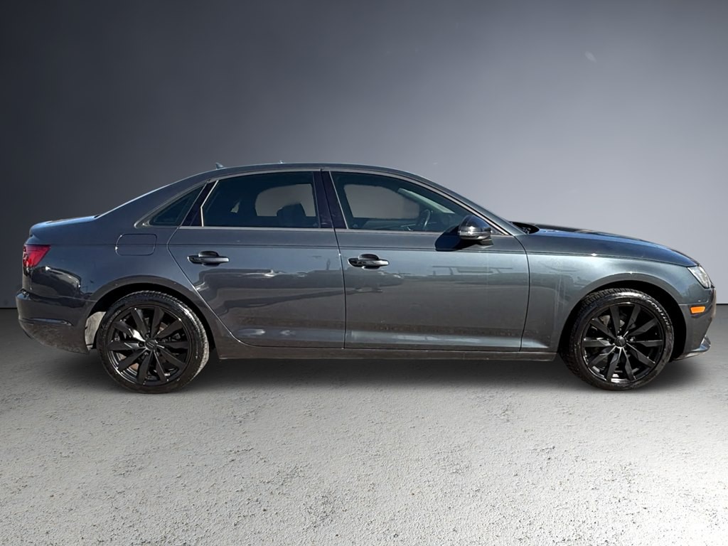 2017 Audi A4 Image 3