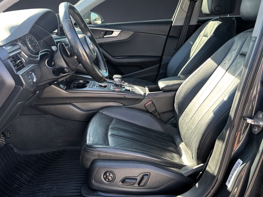 2017 Audi A4 Image 8