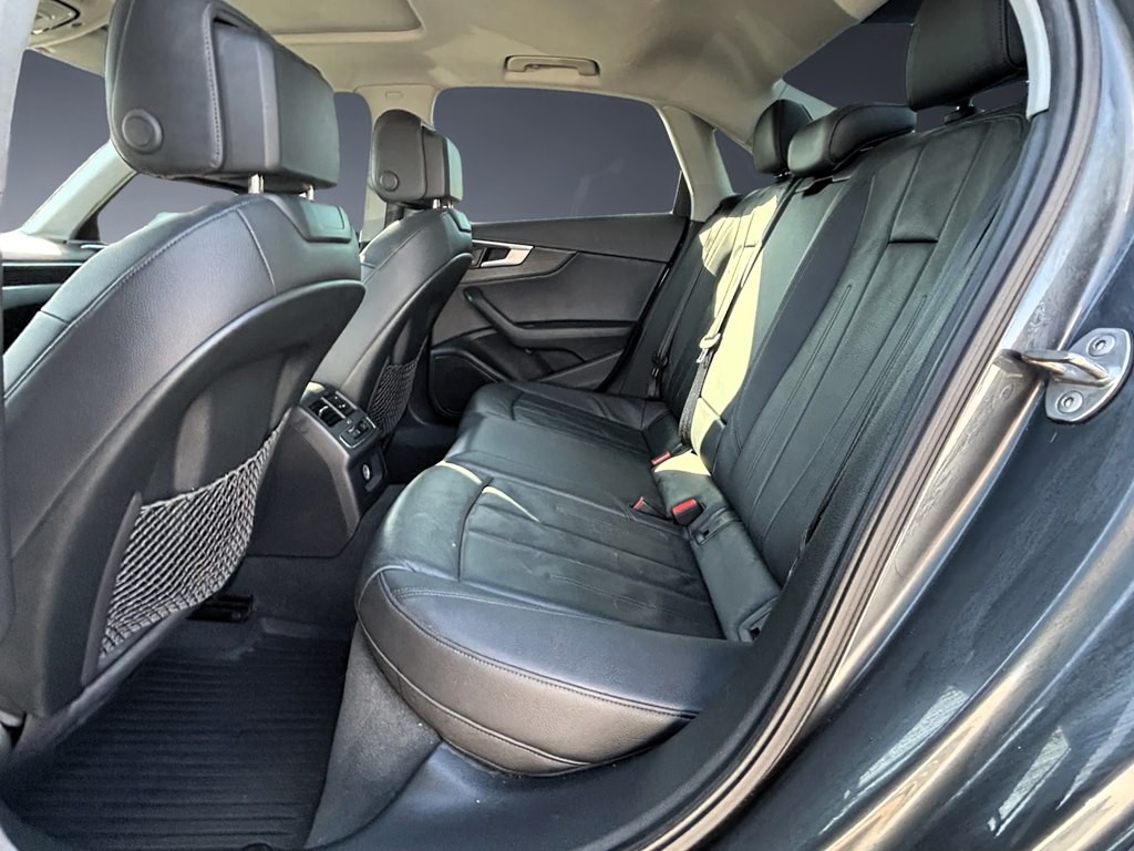 2017 Audi A4 Image 13