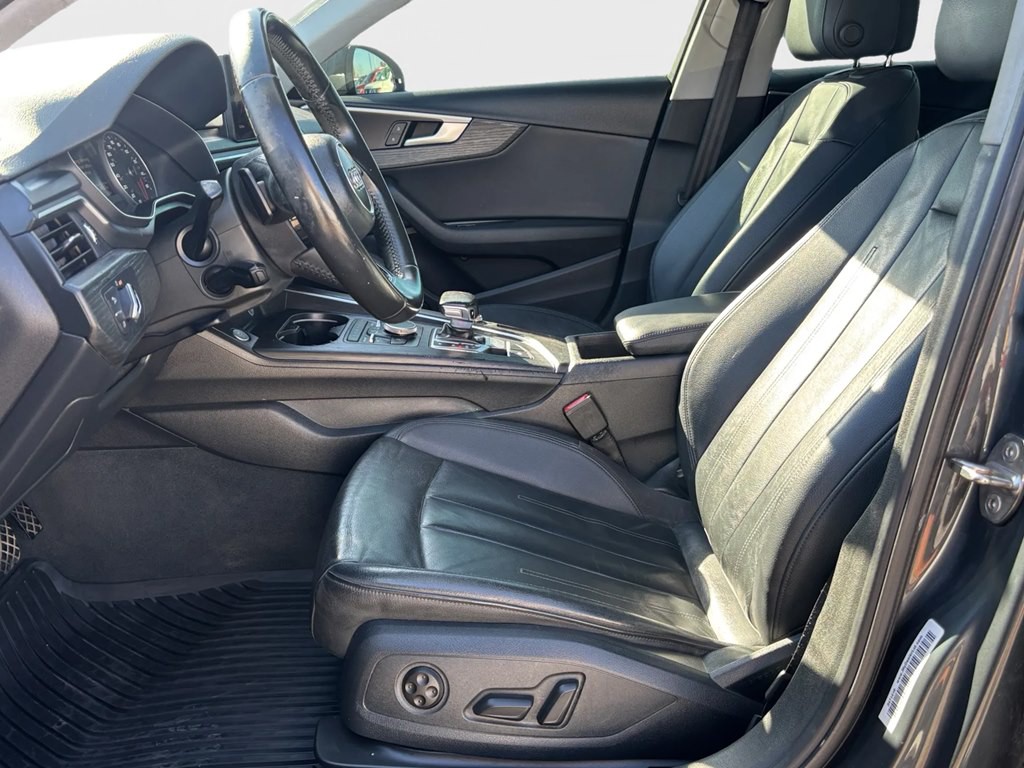 2017 Audi A4 Image 8