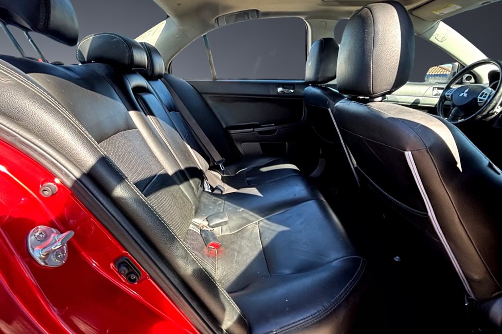 2010 Mitsubishi Lancer Image 12