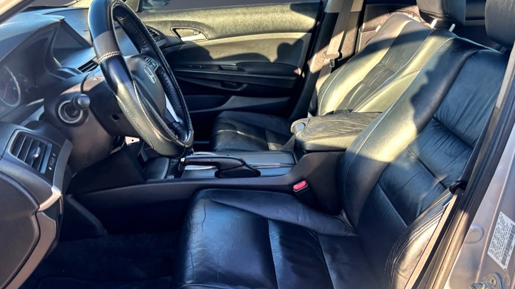 2011 Honda Accord Image 8