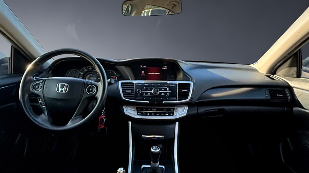 2015 Honda Accord Image 7