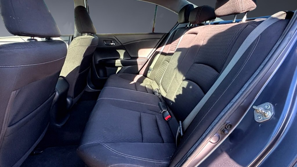 2015 Honda Accord Image 13