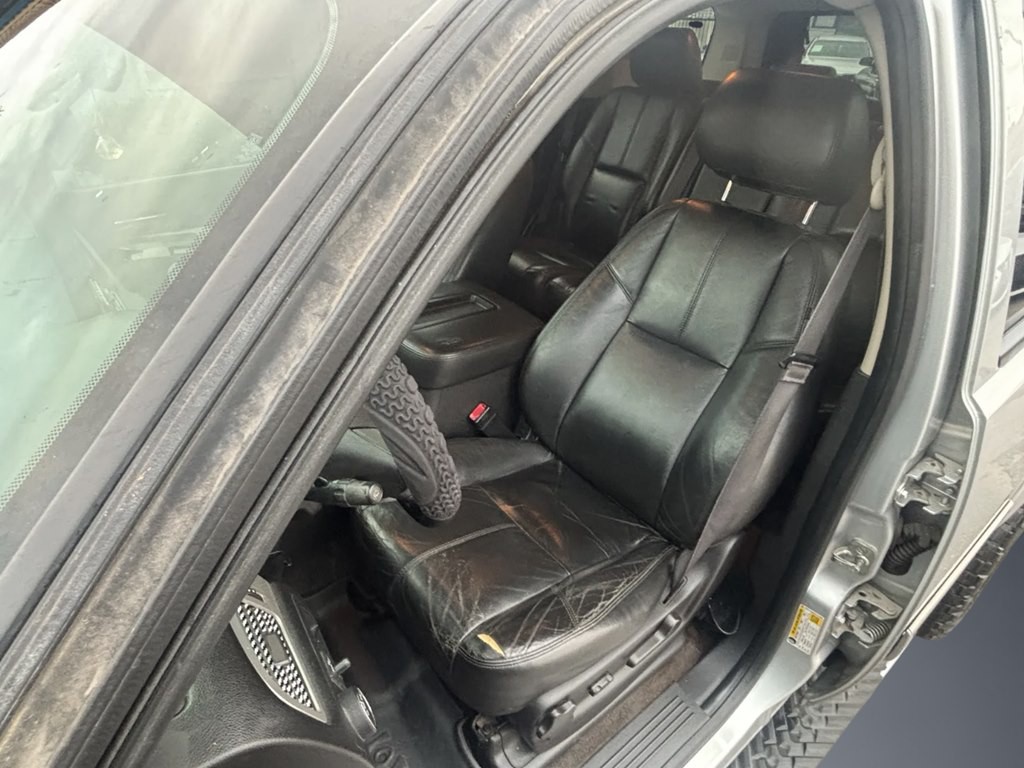 2013 Chevrolet Tahoe Image 9