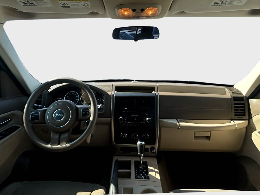 2012 Jeep Liberty Image 7