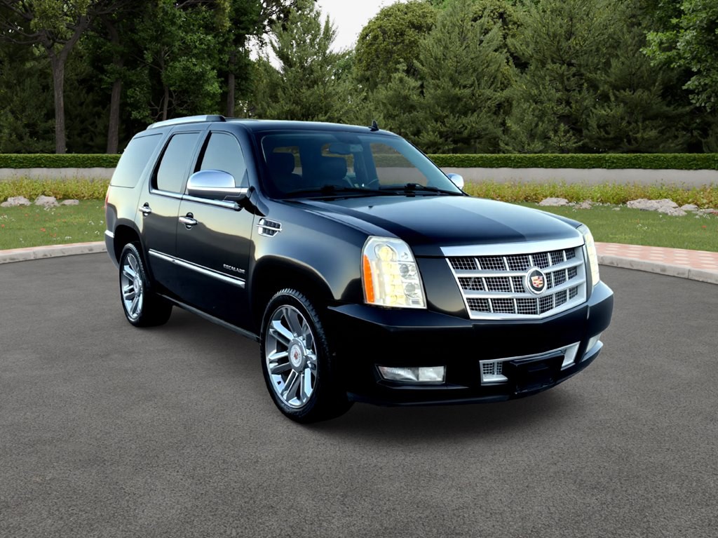 2014 Cadillac Escalade Image 1