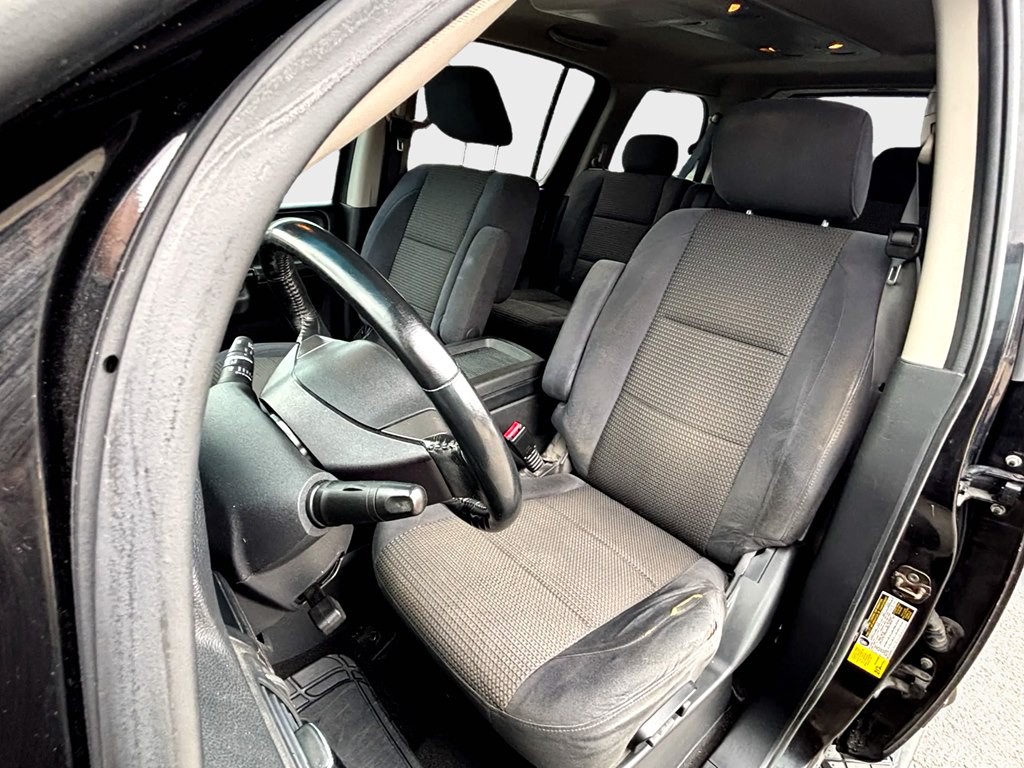2010 Nissan Armada Image 9