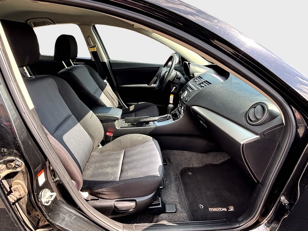 2010 Mazda Mazda3 Image 10