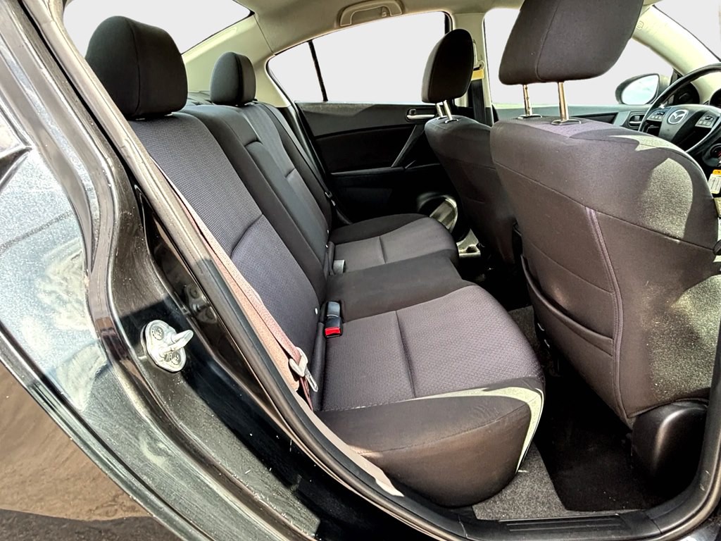 2010 Mazda Mazda3 Image 12